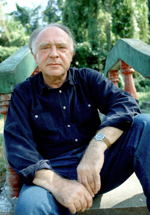 Portrait de l'ecrivain Alberto Bevilacqua. 2001