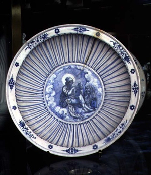 Maiolica plate with central roundel depicting St. Mark the Evangelist, Italian, 16th or 17th century (ceramic)