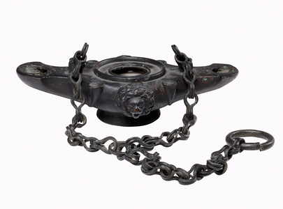 Roman art: Bronze lamp (1st century), Madrid. National Museum of Archaeology.