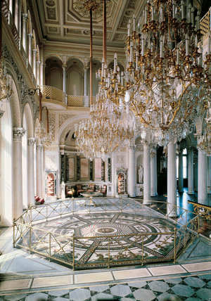 Architecture : vue du hall du pavillon du Petit Ermitage. 1858. Saint Petersbourg. Musee National de l'ermitage