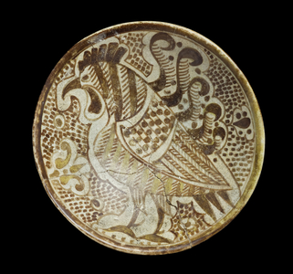 Saucer, 9th century (polychrome lustre)