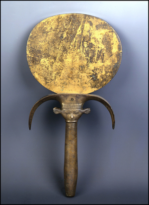 Mirror with hathoric handle, Bronze, Gourna, New Empire - Museum of Egypt, Cairo