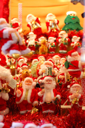 Christmas decorations shop: Christmas peres. Naples, Italy.
