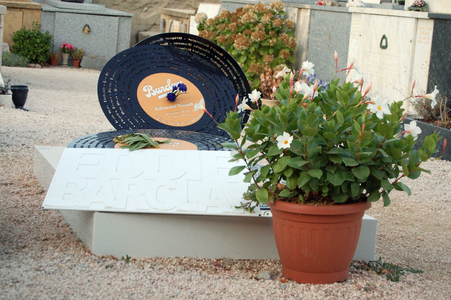 Tomb of Eddie Barcklay, Saint Tropez Cemetery (Saint-Tropez), 2006.