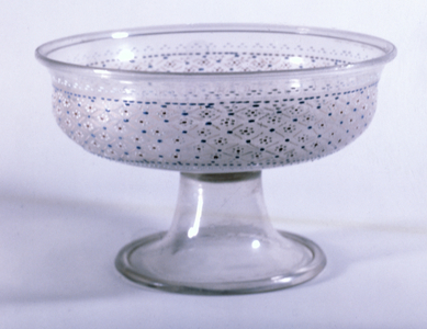 Large glass bowl decorated with polychrome enamel 1450-1500