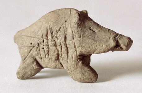 Figurine of a small boar, from Tappeh Sarab, Iran, c.6th millennium BC (clay)