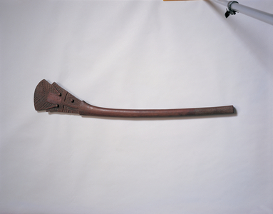 Siriti or lotus club, said to be used by priests and chiefs, 18th or early 19th century (wood)