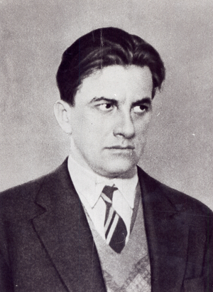 Vladimir Mayakovsky (b/w photo)