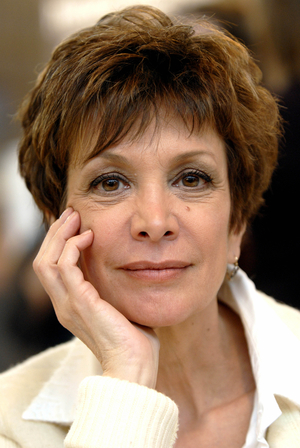PORTRAIT OF PRESENTER METEO CATHERINE LABORDE AT THE 2007 BOOK FAIR.