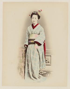 Kyoto Girl - Kioto Girl - Japan 1880-1910 - Hand coloured photo