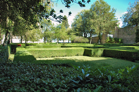 Garden of Palazzo Farnese (Palazzo Farnese) a Caprarola, Italy Photography.