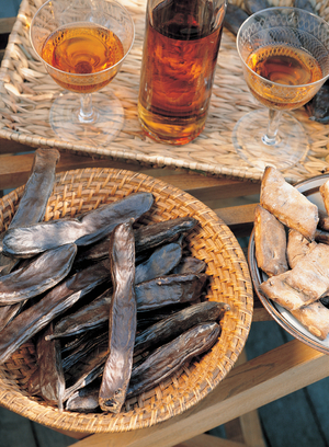 Carob biscuits and syrup, Italy