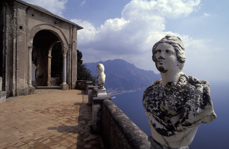 Belvedere dell'Infinito, Villa Cimbrone, Ravello, Campania, Italy