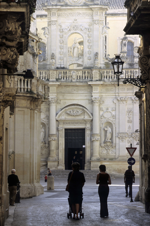 Sunday morning at the cathedral, Lecce, Puglia, Italy