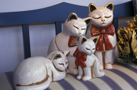 Cats, Thun pottery, Bolzano, Trentino Alto Adige, Italy.