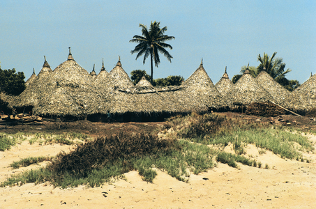 Fishing village of Appikonda near Kakinad (photo)