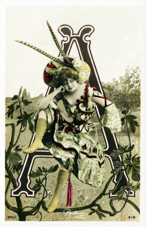 A : Constance Elise De Vere , actrice francaise avec des racines anglaises, nee en Belgique -Theatre Marigny, Paris - Alphabet en cartes postales - Photomontages avec photographies de femmes artistes de la Belle Epoque realisees par Leopold Reutlinger . Editees par S.I.P. , Paris, vers 1904 - Serie 877