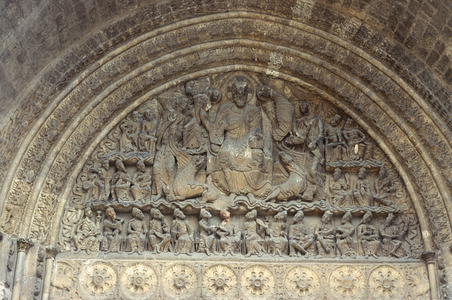 Tympanum (photo)