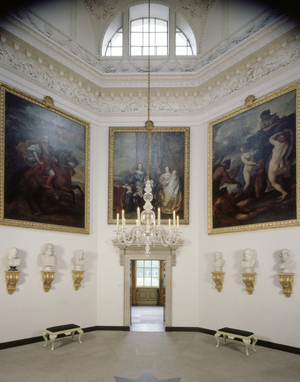 The Saloon, Chiswick House, London (photo)