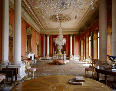 View of the drawing room of Brodsworth Hall, South Yorkshire (photo)