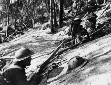 First World War (1st, Iere, 14-18 or 1914-1918) (WWI): Pres d'Exermont (Ardennes) France 11 October 1918: During the Meuse-Ardennes offensive, American soldiers from the 18th RI in the trenches of the Hill 240.