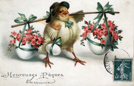 Greeting Card for Easter: a chick carrying eggs filled with roses - Postcard dated 1908