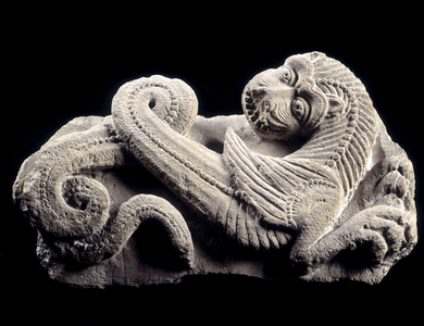 Roman Art: Chimere ailee looking to the right. Marble from the 12th century from the choir of Sainte-Genevieve. Louvre Museum.