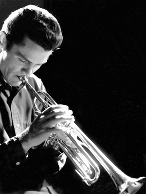Milan 1961 Chet BAKER photographie dans les studio Farabola