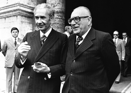 Rome le 23/03/1977. Aldo Moro et Mariano Rumor.