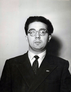 Armando Cossutta, 1950 (b/w photo)