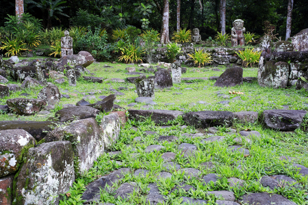 General view of the archeological site of Iipona in Paumau with the five monumental tikis standing in the central and back part of the site/Pre-European period/island of Hiva Oa/Archipelago of the Marquises/French Polynesia