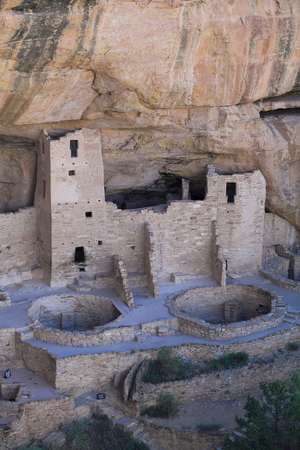 Mesa Verde, Cliff palace - Kiva and Wrodyte Habitations of Ancient American Civilization Anasazi or Ancestral People Pueblo, 12th - 14th century - Cliff Dwelling, Mesa Verde National Park, Colorado, USA (USA), UNESCO Site