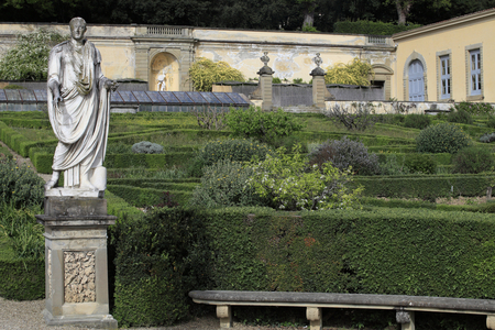 Giardino di Castello, Villa di Caslello. Italian Garden from the Renaissance. Firenze, Tuscany, Italy - Renaissance style garden, 1540, work by Niccolo Tribolo or Niccolo di Raffaello di Niccolo dei Pericoli, known as Il Tribolo or Maitre a la Chausse Trappe (circa 1500-1550). Ancient statue, hedges trimmed, garden structure. Giardino di Castello, Villa Medicea di Castello. Florence, Tuscany, Italy.