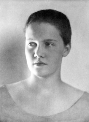 Maria Orozco Romero, Mexico City, c.1925 (b/w photo)