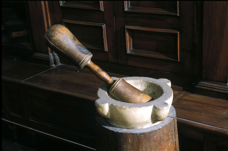 Pharmacy mortar, Museum of Science and Technology, Milan.