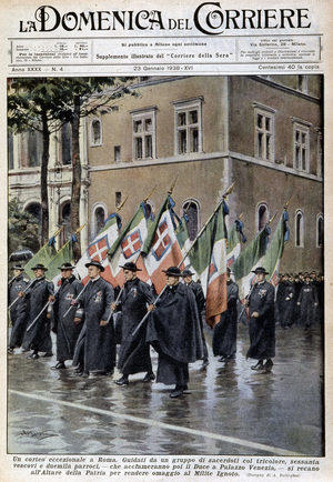 Défilé à Rome en hommage des soldats inconnus guidé par les curés . Couverture de La Domenica del Corriere du 23/01/1938.