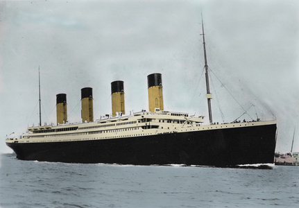 View of the liner White Star liner RMS Titanic, during its inauguration trip. Southampton 04/10/1912