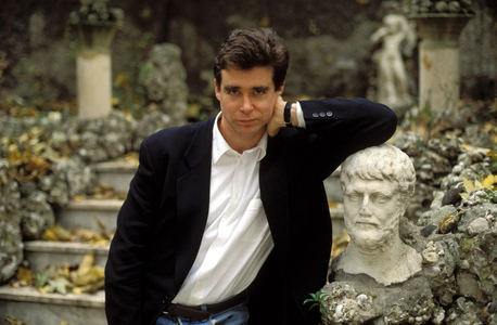 Jay Mac Inerney 2001