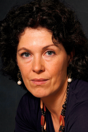 portrait of Rebecca Stott writer.