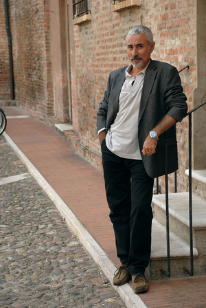 Portrait of the writer Pino Cacucci. Photography 09/2008