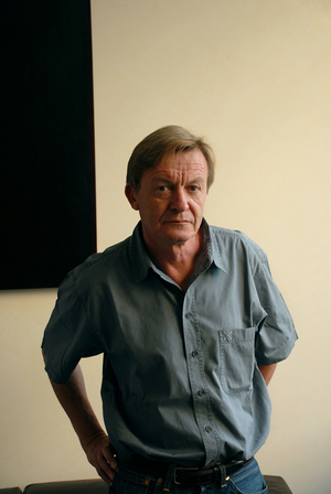 Portrait of the writer Jean Echenoz. Photography 09/2008