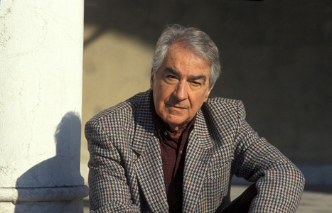 ALVARO MUTIS