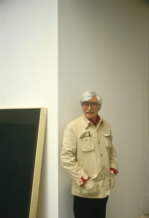 The Italian sculptor Alberto Burri in 1986