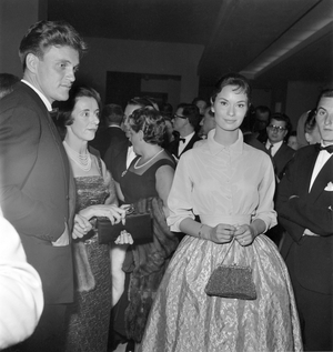 THE ACTRESS LEA MASSARI WITH THE ACTOR ENRICO PAGANI AT THE XVIII INTERNATIONAL FILM FESTIVAL IN VENICE LIDO - 1957