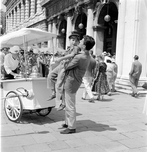 THE ACTOR PHILIPPE NICAUD ON THE SET OF THE FILM “” LA PRIMA NOTTE “” (Venetian wedding) WITH THE DIRECTOR ALBERTO CAVALCANTI - VENICE - 1958