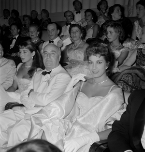 THE ACTRESS BIANCA FUSARI WITH THE PRODUCER ANGELO RIZZOLI AND THE ACTRESS MYRIAM BRU AT THE XVI INTERNATIONAL FILM FESTIVAL IN VENICE LIDO - 1955
