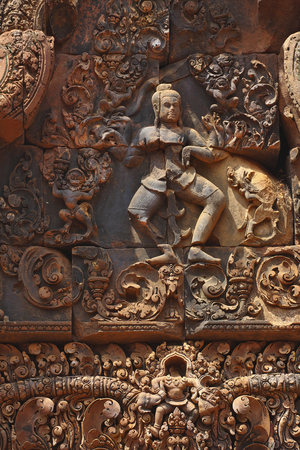 Bas relief, Banteay Srei Hindu temple, Angkor site, Cambodia (photo)