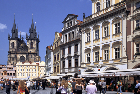 Czech Republic, Prague, Old Town Square, ND de Tyn in the background (photo)