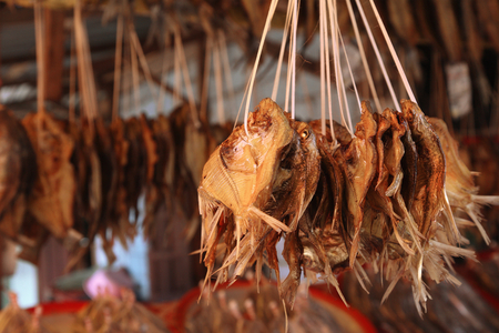 Laos, smoked and dried fish walk (photo)