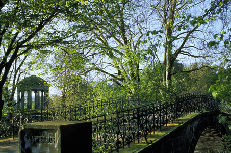 Herrenhauser Gardens, Hanover, Lower Saxony, Germany (photo)